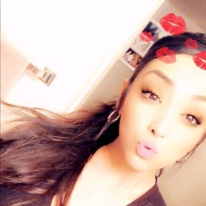 Meet your Posher, Anissa